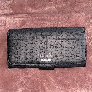 Guess Wallet